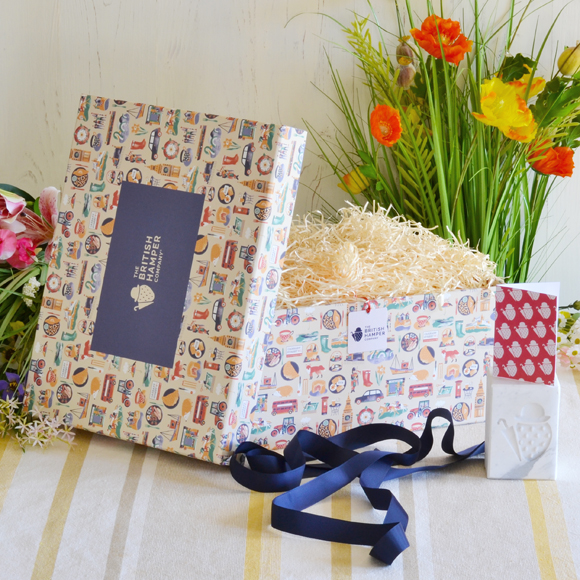 The New Baby and Parents Gift Hamper Image 2